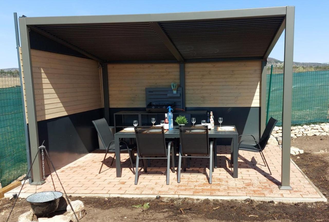 Buzavirag Apartmanhaz Balatonakali Extérieur photo